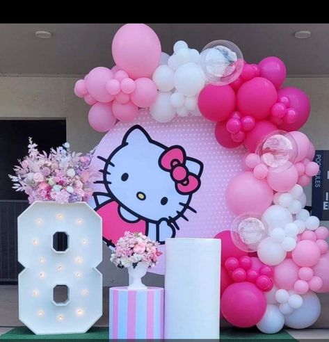 Hello Kitty Centerpieces, Hello Kitty Birthday Decorations, Hello Kitty Baby Shower, Hello Kitty Birthday Theme, Casual Mini Skirt, Hello Kitty Theme Party, Hello Kitty Decorations, Princess Birthday Party Decorations, Hello Kitty Birthday Party