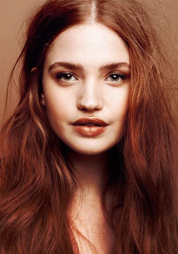 Redhead Faceclaims, People With Brown Eyes, Bree Kish, Red Hair Brown Eyes, Natural Models, Character Inspo, Ginger Hair, Round Face, Comic Character