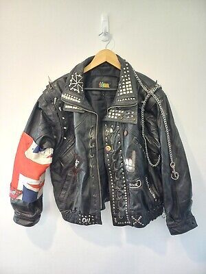 Premium Quality Vintage Punk Rock Rockabilly Studded Leather Biker Jacket Size L Psychobilly Sid, Mens Coats Jackets Leather Jacket Back Design, Punk Suit Jacket, Goth Leather Jacket Diy, Punk Rock Accessories, Punk 90s Fashion, Crust Punk Clothes, Old Punk Fashion, Punk Leather Jacket Diy, 80s British Punk