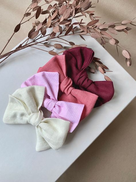 Hair Bow Photography, Hair Bow Photography Ideas, Headband Flatlay, Bow Photography, Pink Machine, Embroidered Accessories, Bride Hair Clips, Embroidered Hair Bows, Pink Hair Bows