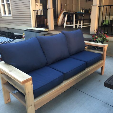 2x4 Couch, Patio Couch Diy, Outdoor Couch Plans, Deck Couch, Deep Seated Couch, Outdoor Couch Diy, Backyard Firepit Area, Outdoor Sofa Diy, Wooden Couch