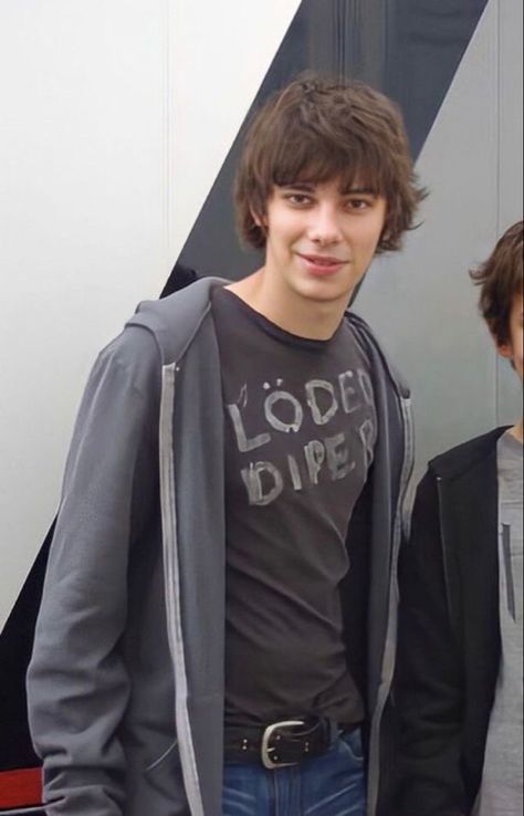 Rodrick Heffley, Devon Bostick, Skins Uk, Wimpy Kid, Ideal Boyfriend, Emo Guys, Zoo Wee Mama, Emo Boys, Attractive People