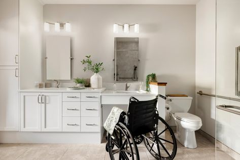 Bathroom of the Week: Light, Bright and Wheelchair-Accessible Wheelchair Accessible Bathroom Vanity, Wheelchair Accessible Home, Wheelchair Accessible Bathroom, Wheelchair Accessible Shower, Mom Bathroom, Accessible Bathrooms, Accessible Kitchen, Ada Bathroom, Condo Bathroom