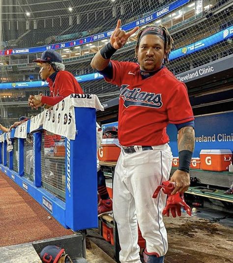 Jose Ramirez, Francisco Lindor, Cleveland Indians Baseball, Indians Baseball, Cleveland Guardians, Baseball Pictures, Cleveland Clinic, Team Effort, Tampa Bay Lightning