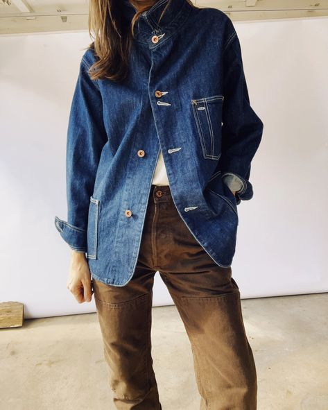 Barn Coat Outfit, Trendy Outfit Inspo, Barn Coat, Chore Coat, Japanese Denim, Hand Model, Coat Outfits, The Barn, Soft Hand