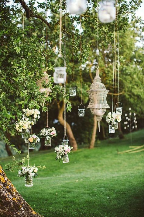 Trees Backyard, Hanging Wedding Decorations, Lights Wedding Decor, Party Deco, Tuscan Wedding, Garden Wedding Decorations, Tea Party Garden, Outdoor Wedding Decorations, Marriage Ceremony