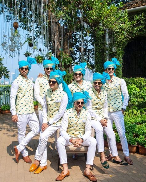 Indian Groomsmen Outfits, Indian Groomsmen, Wedding Matching Outfits, Groomsmen Outfit, Groomsmen Dress, Wedding Kurta For Men, Groom Dress Men, Indian Groom Wear, Wedding Dresses Men Indian