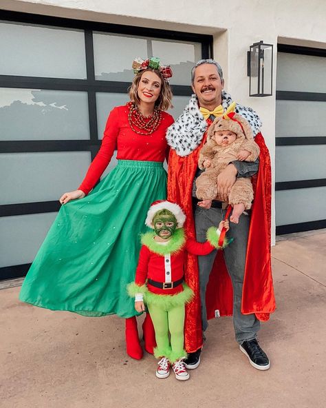 Camilla Thurman on Instagram: “HAPPY HALLOWEEN 🎃 👻 🕸 from The Grinch, Max the reindeer dog, Martha May, and the Mayor of Whoville 🎄 🎁  http://liketk.it/2Golj #liketkit…” Whoville Halloween Costume, Mayor Of Whoville Costume Diy, The Grinch Costume Ideas, Family Grinch Halloween Costumes, Grinch Family Costume Ideas, Trunk Or Treat Grinch Theme, Grinch Christmas Party Outfits, Martha Mae Who Costume, The Grinch Halloween Costume Family