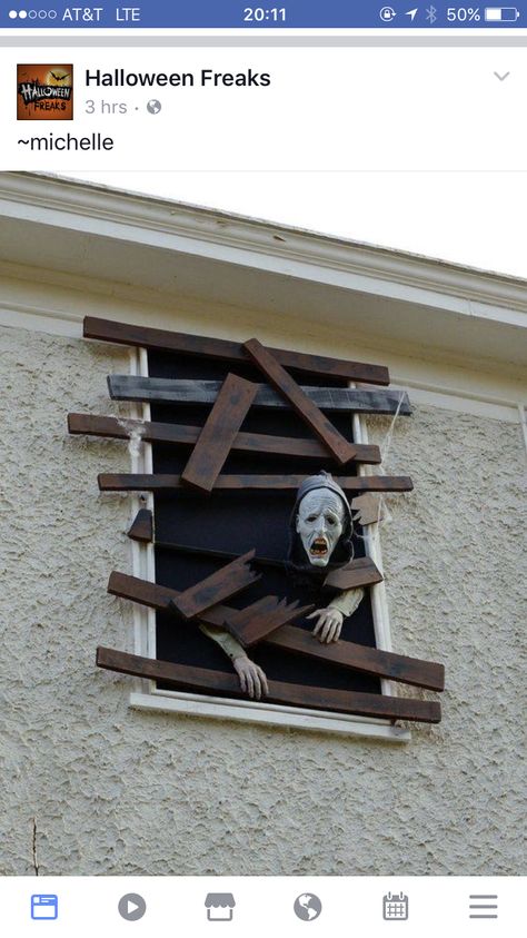 Diy Halloween Dekoration, Fun Diy Halloween Decorations, Halloween Outdoor Decoration, Scary Halloween Decorations Outdoor, Scary Halloween Decorations Diy, Halloween Window Decorations, Halloween Party Decor Diy, Halloween Diy Outdoor, Casa Halloween