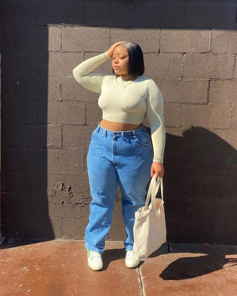 Chubby Girl Fashion, Chubby Girl Outfits, Plus Size Baddie Outfits, Classy Casual Outfits, Casual Chic Outfit, Curvy Girl Outfits, Curvy Girl Fashion, Mode Inspo