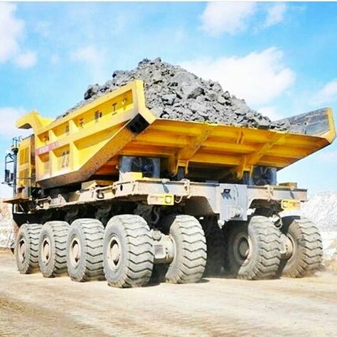 Rc Construction Equipment, Giant Truck, Earth Moving Equipment, Caterpillar Equipment, Heavy Construction Equipment, Large Truck, Construction Machines, Mining Equipment, Big Car