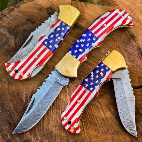 Damascus Pocket knife steel Blade Collectible Custom & Handmade Folding Knives | eBay Western Knife, Damascus Pocket Knife, Groomsmen Proposal Gifts, Pretty Knives, Damascus Blade, Cool Swords, Knife Collection, Folding Pocket Knife, Custom Knife