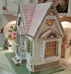 Doll House Ideas, Doll House Makeover, Cardboard Gingerbread House, Paper Doll Craft, Dollhouse Christmas, House Makeover, Victorian Dollhouse, Cardboard House, Putz Houses