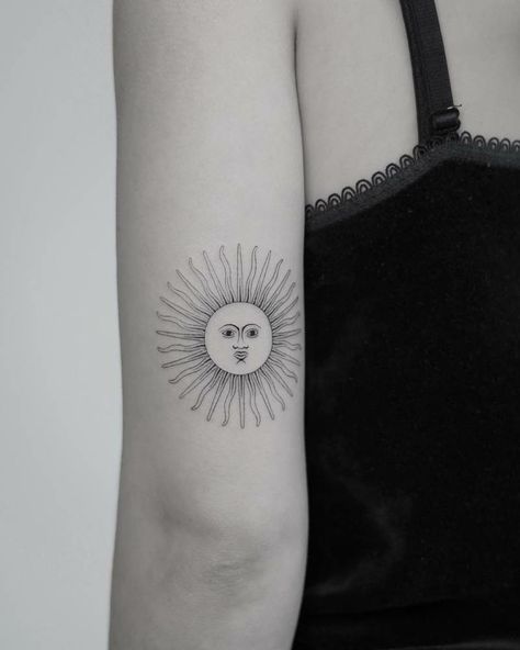 Argentina Sun Tattoo, Kb Tattoo, Argentina Tattoo Ideas, Argentina Tattoo, Mexico Tattoo, Small Girly Tattoos, K Tattoo, Sun Tattoos, Arm Band Tattoo