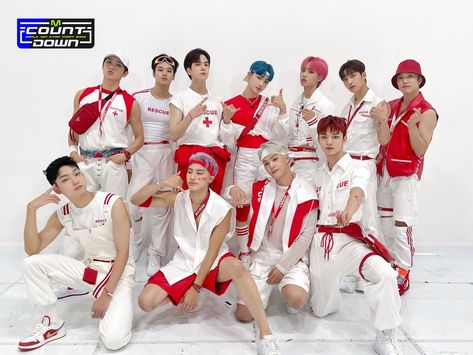 Thrill Ride The Boyz, The Boyz Outfit, The Boyz Thrill Ride, Trio Halloween Costumes, Live On Air, Thrill Ride, Cool Music Videos, The Boyz, Variety Show