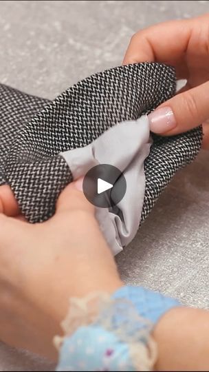 Great sewing trick how to shorten sleeves on the jacket without a tailor! | Miarti - Wiederverwendung | Miarti - Wiederverwendung · Original audio How To Shorten Suit Jacket Sleeves, How To Make A Jacket Smaller, How To Shorten Sleeves, Shorten Sleeves, Shortening, Sewing Tips, Sewing Hacks, Sewing Machine, Shoulder Pads