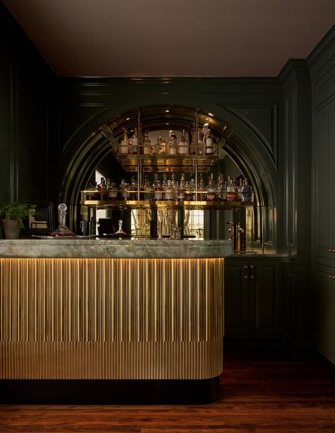 The Winning Projects of the 2023 PaperCity Design Awards Dallas Classical Bar Design, Luxury Bar Design, Back Bar Design, Lounge Room Ideas, Bar Lounge Room, Barn Bar, Speakeasy Bar, Home Bar Rooms, Speak Easy