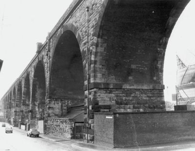 Burnley Lancashire, Brick Arch, File Image, Red Bricks, Red Rose, Original Image, Red Roses, Photographic Print, Arch