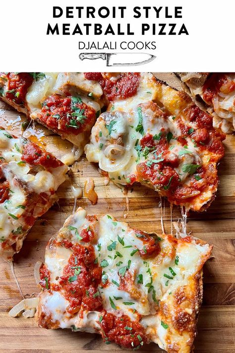 Leftover Meatballs, Savory Meatballs, Meatball Pizza, Cheese Stuffed Meatballs, Calzone Recipe, Pizza Recipes Easy, Cast Iron Recipes, Homemade Dough, Pizza Recipes Homemade