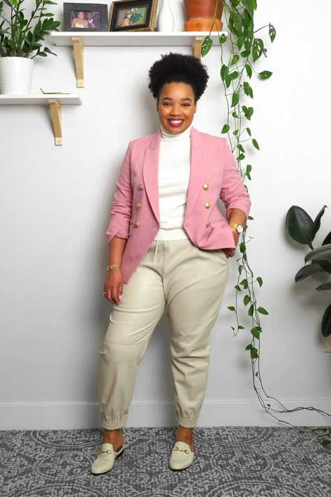 This week I added some cozy pieces to the mix. I still have some office appropriate looks along with great weekend options. Let me know in the comments which is your favorite. Plus Size Blazers For Women, Plus Size Business Casual With Sneakers, Business Casual Outfits For Women Plus Size, Work Outfits Women Plus Size, Office Outfits Women Plus Size, Edgy Work Outfits, 9to5chic Outfits, Business Casual Skirt, Simple Work Outfits