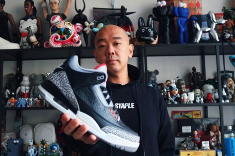 Jeff Staple – Kickstory Jeff Staple, His Office, Black Cement, Clean Office, Travis Scott, Interview, Photography