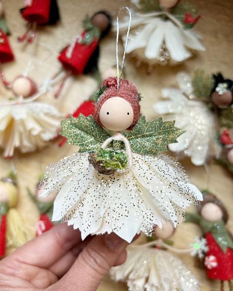 Christmas Fairy Angel Tree Ornaments Diy, Flower Fairies Diy, Christmas Dolls Handmade, Angle Ornament, Fairy Diy Crafts, Snowflake Fairy, Diy Christmas Angel Ornaments, Fairy Ornaments, Christmas Fairies