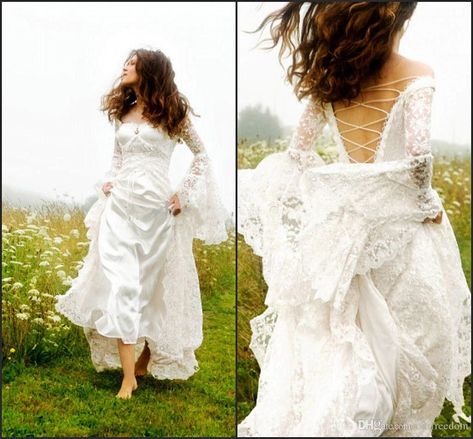 Wedding Dress Vintage Lace, Celtic Wedding Dress, Bell Sleeve Wedding Dress, Medieval Wedding Dress, Backless Bridal Gowns, Retro Bride, Wedding Dress Vintage, Bridal Gowns Vintage, Medieval Wedding