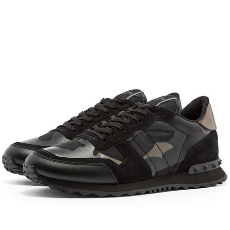 Metallic Sneakers, Valentino Men, Valentino Shoes, Print Sneakers, Men's Footwear, Sneakers Men Fashion, Ball Dresses, Sneakers Black, Men Fashion