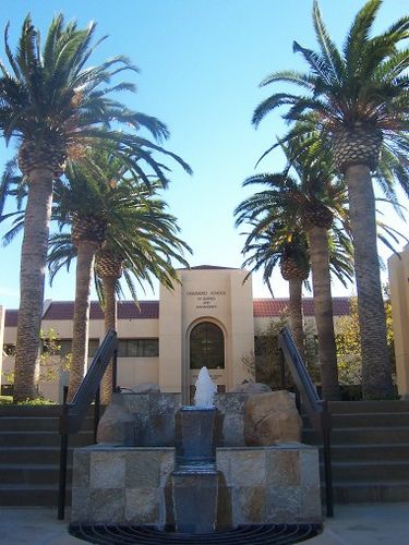 Pepperdine University, Malibu, CA. Business Students, College Essay Examples, Pepperdine University, Campus Activities, College Aesthetic, Dream College, Dream School, College Essay, College Campus