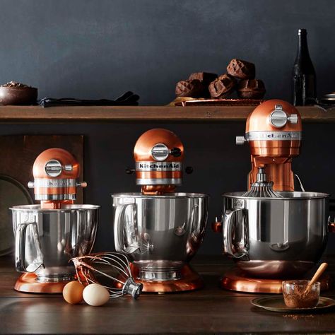 11.6k Likes, 522 Comments - Williams Sonoma (@williamssonoma) on Instagram: “Life is better with ✨copper✨. Swipe 👉🏻👉🏻 to see a few of our favorite things. Shop link in our bio.…” Copper Stand, Kitchenaid Artisan, Kitchen Stand, Kitchen Design Open, Kitchenware Store, Mini Kitchen, Kitchen Mixer, Baking Set, Copper Kitchen