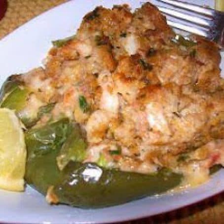 Louisiana’s Best Recipes-Cajun, Creole, and Southern | Stuffed Bell Peppers from Ralph and Kacoos shared by Kay Sharp Monte Seafood Stuffed Bell Peppers, Bell Pepper Recipes, Seafood Appetizers, Green Peppers, Cajun Recipes, Seafood Dinner, Fish Dishes, Bell Peppers, Seafood Dishes