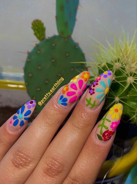 Mexican Style Nails Acrylic, Mexican Nail Art, Mexican Nails, Animal Nail Art, Cow Nails, September Nails, Nail Techniques, Nail Blog, Glow Nails