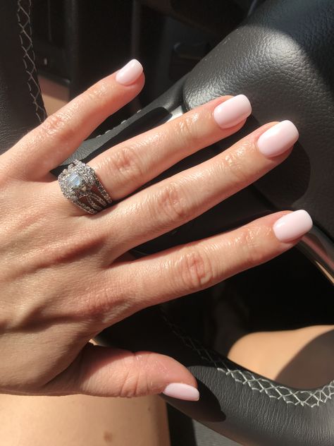 Engagement Nails Sns, Pale Nail Ideas, Pale Pink Natural Nails, Sns Pink Nails Colors, Pale Pink Bridal Nails, Bridal Sns Nails, Pale Pink Biab Nails, Pastel Pink Dip Nails, Pale Pink Sns Nails