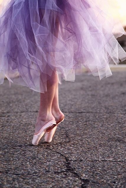 Purple Tutu, Rose Fushia, Ballet Kids, Pastel Decor, Lovely Lavender, Ballet Beautiful, Purple Love, All Things Purple, Jolie Photo