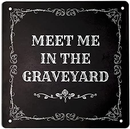 Meet Me In The Graveyard, Gothic Signs, Gothic Bedrooms, Vampire Bedroom, Witch Printables, Gothic Closet, Witchy Room Decor, Room Decor Goth, Gothic Quotes