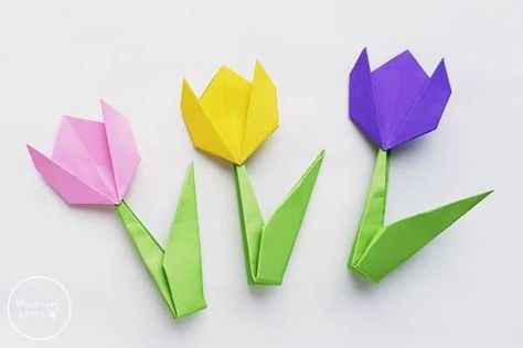 How to Make Origami Flowers - Step by Step Origami Tulip Instructions Tulip Origami, Paper Origami Flowers, Easy Origami Flower, Red Ted Art, Origami Bookmark, Origami For Beginners, Origami Patterns, Easy Paper Flowers, How To Make Origami