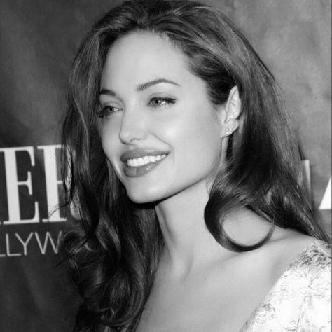 #fyp#viral#2024#angelinajolie#angelina Angelina Jolie 90s, Angelina Jolie Photos, Arab Culture, Dark Feminine Aesthetic, Images Esthétiques, Feminine Aesthetic, Jolie Photo, Megan Fox, Cara Delevingne