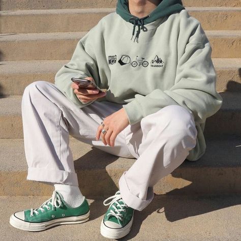 Soft Boy Outfits, Mode Emo, Trendy Boy Outfits, Street Style Outfits Men, Mens Outfit Inspiration, Mens Fashion Streetwear, Stylish Mens Outfits, Streetwear Men Outfits, Men Fashion Casual Outfits