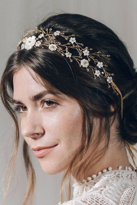 Bohemian Crown, Bohemian Bridal Hair, Braiding Techniques, Rose Gold Hair Vine, Gold Hair Vine, Pearl Flowers, Boho Wedding Hair, Crown Hair, Bohemian Bridal