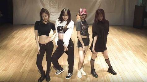 [BLACKPINK – ‘마지막처럼 (AS IF IT’S YOUR LAST)’ DANCE PRACTICE VIDEO] Practice Outfits Kpop, Blackpink Dance Practice Outfits, Blackpink Dance Practice, Dance Practice Outfits Kpop, Dance Practice Outfits, Blackpink Dance, Dance Class Outfit, Blackpink Outfits, Kpop Men