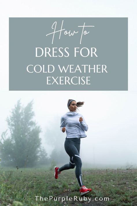 Fall Outdoor Workout Outfit, Running Outfits For Women Cold, Winter Running Outfit Cold Weather, Warm Athletic Outfits, Cold Weather Running Outfit, Running Outfit Winter, Rain Outfit Winter, Winter Athletic Outfits, Running Cold Weather