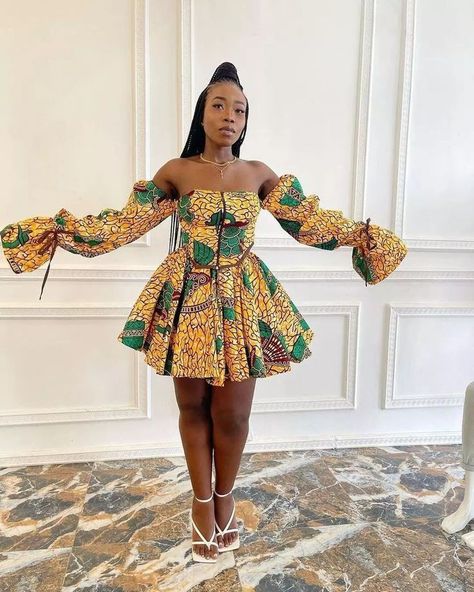 Female Ankara Styles, African Dresses For Women Classy, Tops African Print, African Print Bags, African Print Outfits, African Print Accessories, African Print Skirts, Chitenge Outfits, African Print Shoes