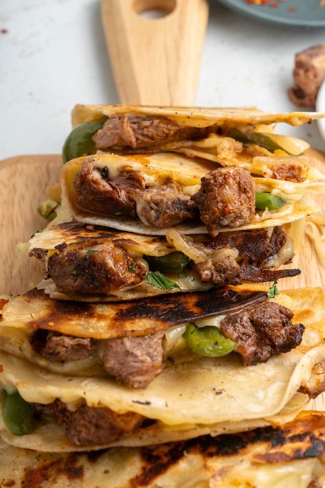 Sausage Beer Cheese Dip, Steak Quesadilla Recipes, Game Day Foods, Bacon Wrapped Meatballs, Bacon Cheddar Dip, Steak Quesadilla, Baked Potato Dip, Philly Cheese Steak Sliders, Butterbeer Recipe