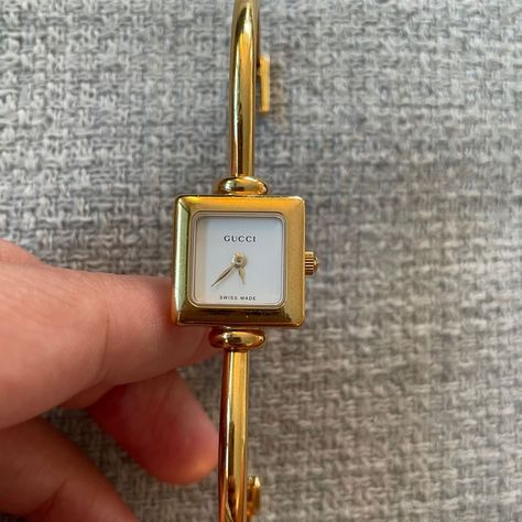 Gucci Accessories | Gucci Watch Vintage | Col Vintage Gucci Watch Women, Vintage Luxury Watch, Gucci Watch Women Vintage, Gucci Vintage Watch, Vintage Gucci Watch, Gucci Watch Women, Vintage Gold Watch, Fancy Watches, Cute Watches