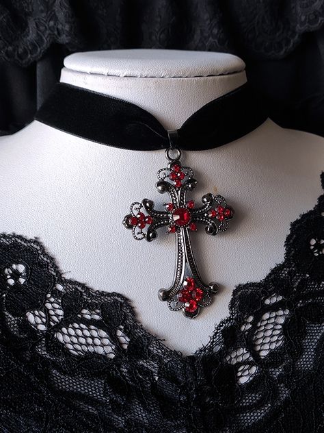 The price is for a choker only, others are not included. Garment Size SizeFree SizeLength30+5Width2 Vampire Choker, Vampire Accessories, Wolf Oc, Gothic Choker Necklace, Combat Clothes, Victorian Gothic Style, Victorian Vampire, Red Choker, Gothic Choker