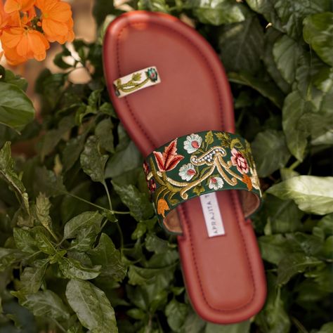 Take a stroll through the garden of florals in our classic embroidered flats. • Shop your favourite styles now at aprajitatoor.com or contact our customer care at +91 9820229977 for further assistance. • #aprajitatoorofficial #madeinindia #makeinindia Embroidered Flats, Luxury Footwear, Customer Care, Girls Shoes, Take That, Floral, Quick Saves