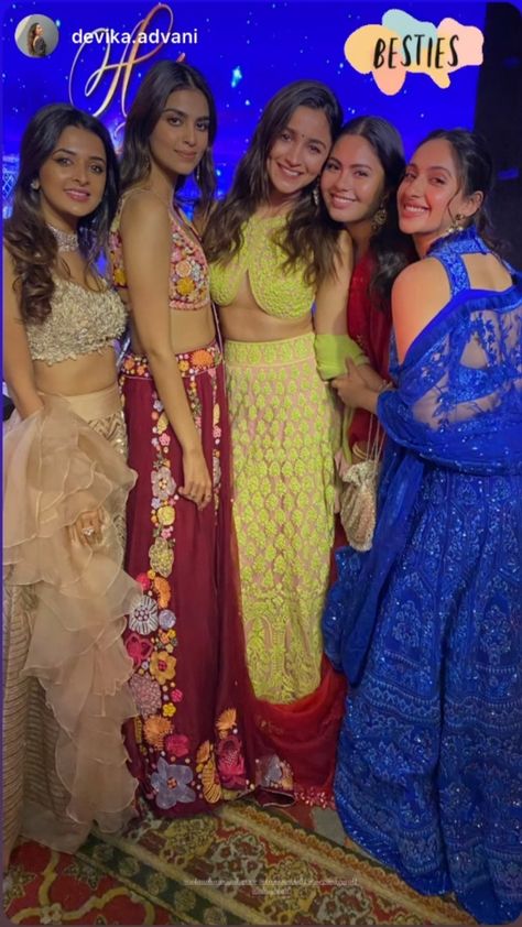 Alia Bhatt Lehenga Outfits, Alia Bhatt Lehenga, Lehenga Outfits, Indian Bridesmaid Dresses, South Indian Sarees, Trendy Blouse Designs, Party Wear Indian Dresses, Bridesmaid Outfit, Indian Attire