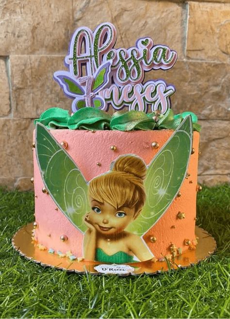 Tinkerbell Cake Design, Tinkerbell Cake Ideas, Princess Birthday Party Food, Tinkerbell Cake Topper, Tinkerbell Birthday Cakes, Tinkerbell Party Theme, Disney Princess Birthday Cakes, Cake Design Images, Tinkerbell Birthday