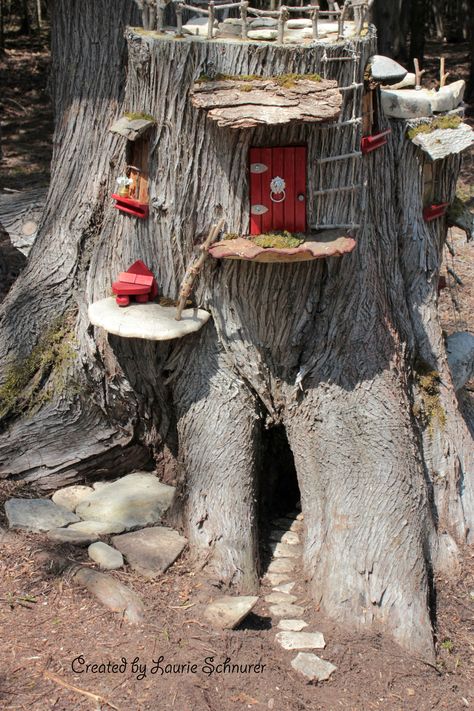 Fairy Ladder, Fairy Tree Houses, Sun Deck, Fairy Village, Rope Ladder, Fairy House Diy, Fairy Garden Designs, Fairy Garden Crafts, Fairy Furniture