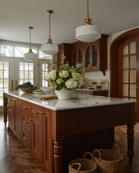 How do I like my eggs? Chocolate. Happy Easter from all of us at Light House! 🐰May your day be filled with lots of family time and 🍫! 💡to love: Milton Road pendant Cabinetry+ Design: @lighthouse_cabinetry + @light_house_co 📷: @lomillerphoto Styling: @_meandmo_ Closed Kitchen, Colonial Kitchen, Cabinetry Design, Classic Kitchens, Interior Modern, Large Kitchen, Style At Home, Counter Tops, Beautiful Kitchens